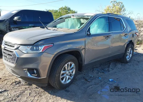 2018 Chevrolet Traverse 1Lt из США, поврежденный, VIN 1GNERGKW7JJ137557